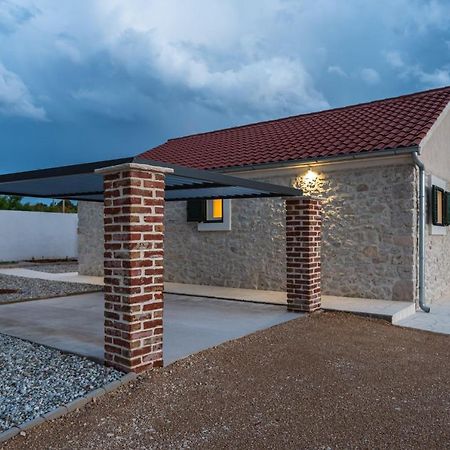 Holiday Home Figurica Novigrad  Екстер'єр фото
