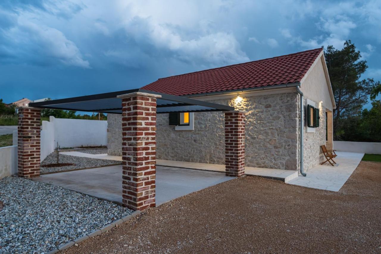 Holiday Home Figurica Novigrad  Екстер'єр фото