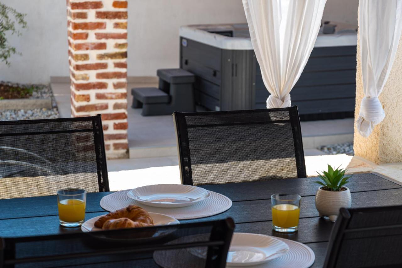 Holiday Home Figurica Novigrad  Екстер'єр фото