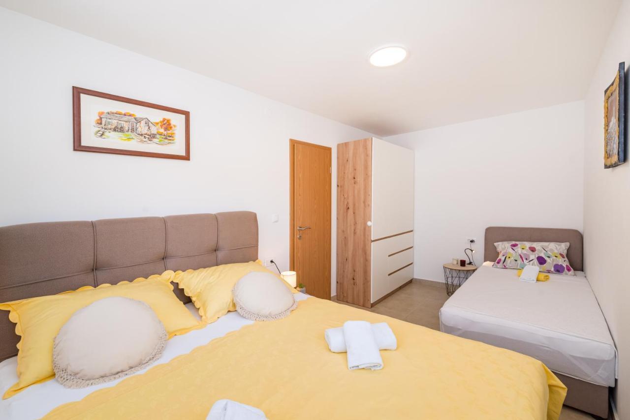 Holiday Home Figurica Novigrad  Екстер'єр фото